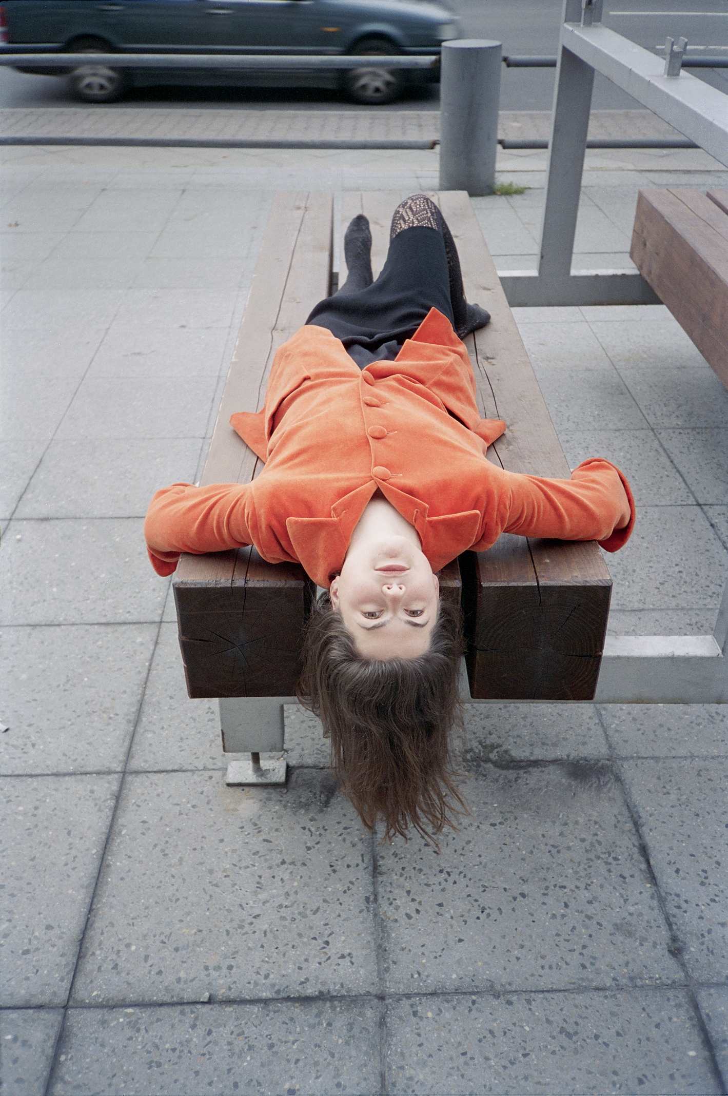 Auf-Bank-am-Messedamm-Ueberblendbild-normal
