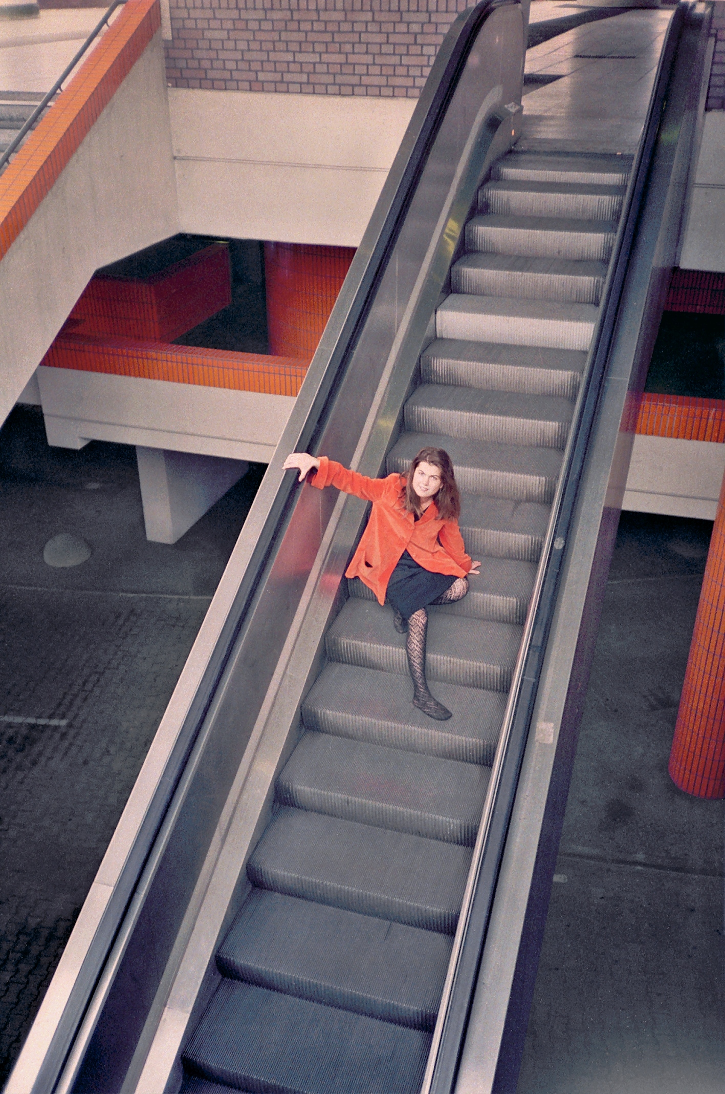 ICC-Messedamm-Fussgaengertunnel-Passerelle