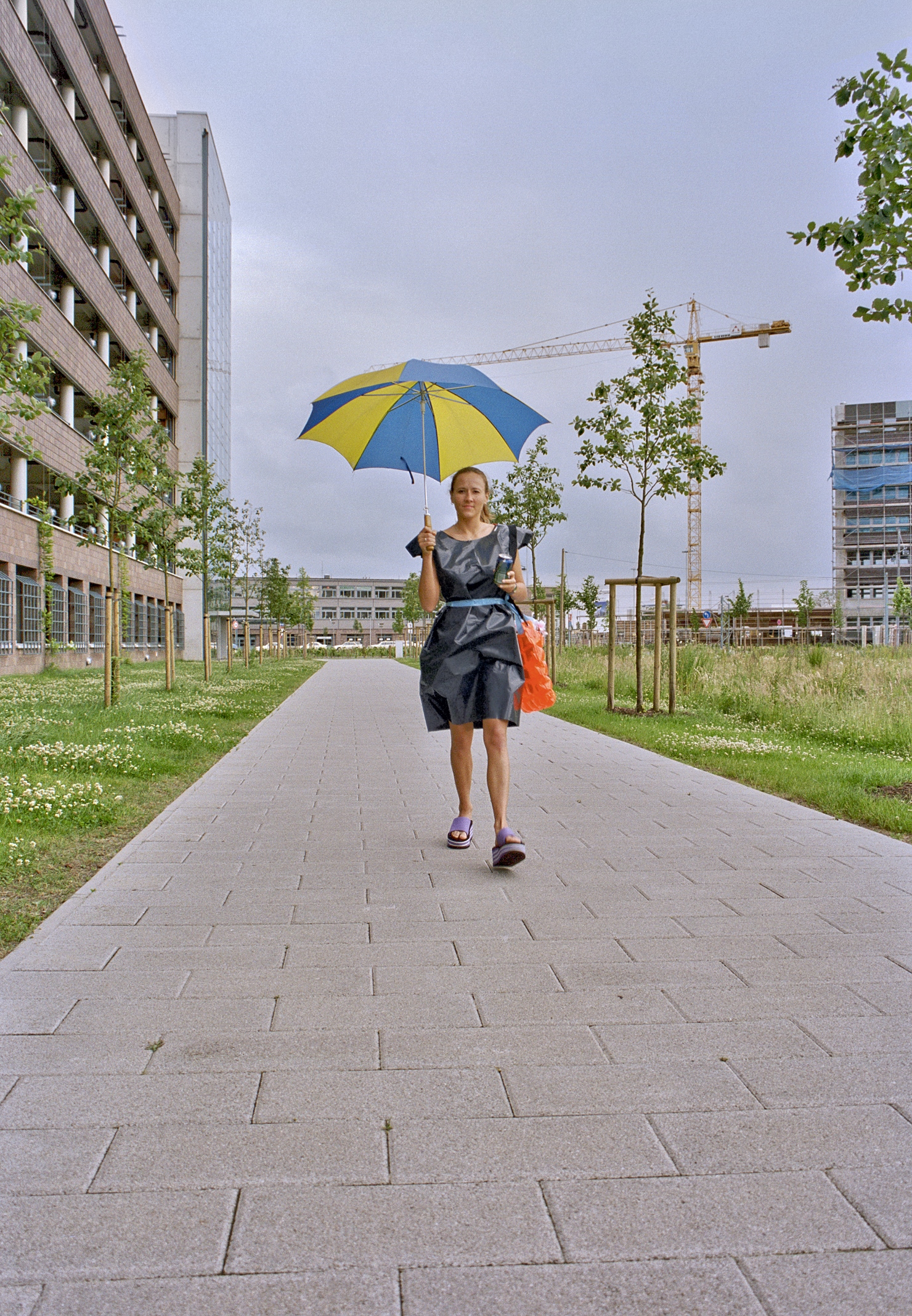Flughafen-Bremen, Allee am Parkhaus an der Hermann-Koehl-Strasse
