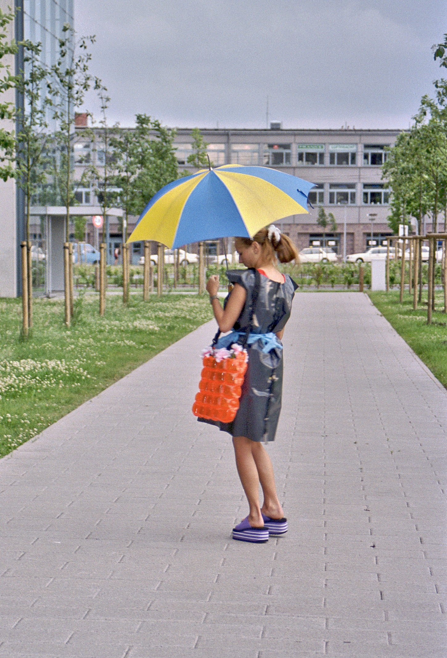 Flughafen-Bremen, Allee am Parkhaus an der Hermann-Koehl-Strasse
