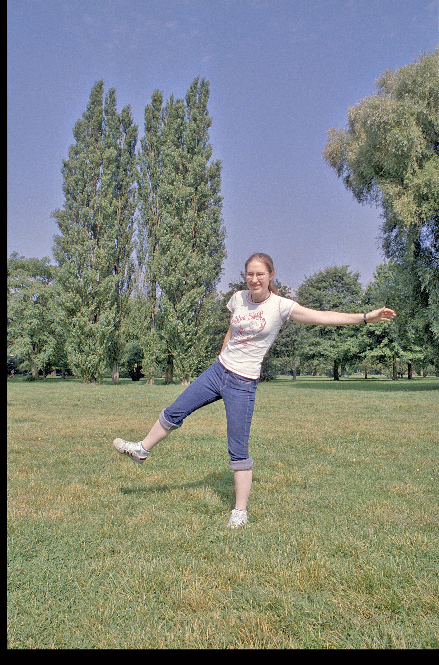 Parkwiese an der Alster, Auf einem Bein stehen