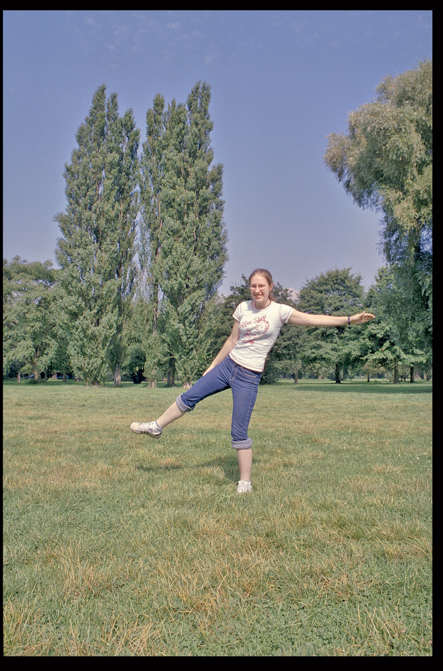 Parkwiese an der Alster, Auf einem Bein stehen