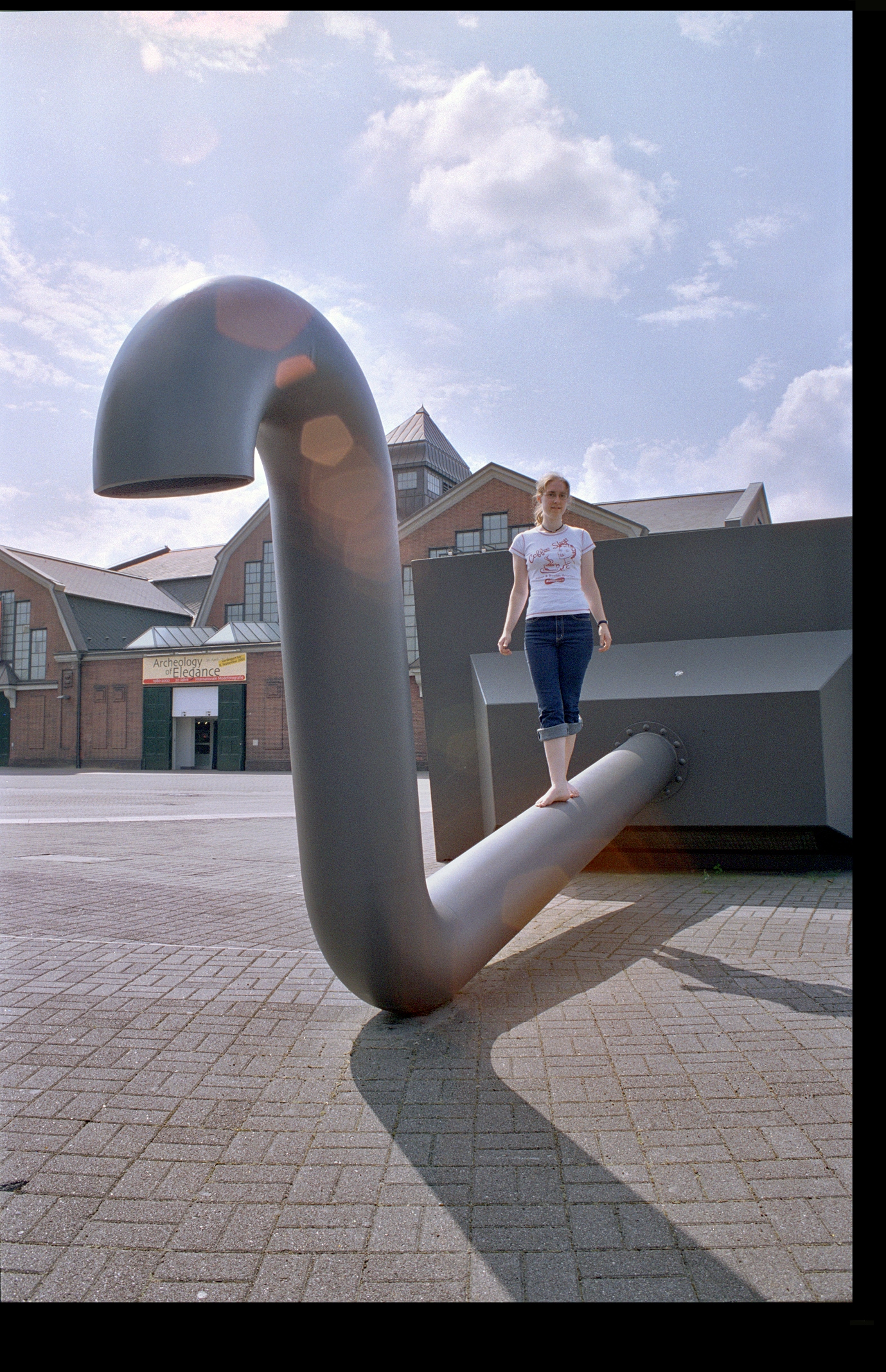 Parkwiese an der Alster, Auf einem Bein stehen