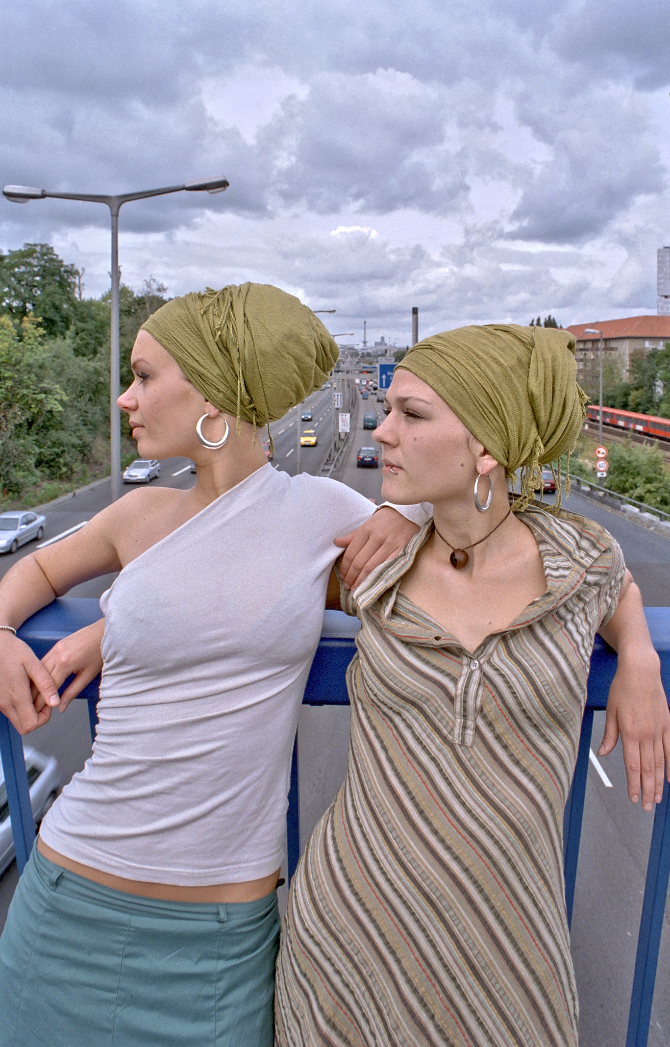 Fussgängerbrücke 'Hoher Bogen', A100