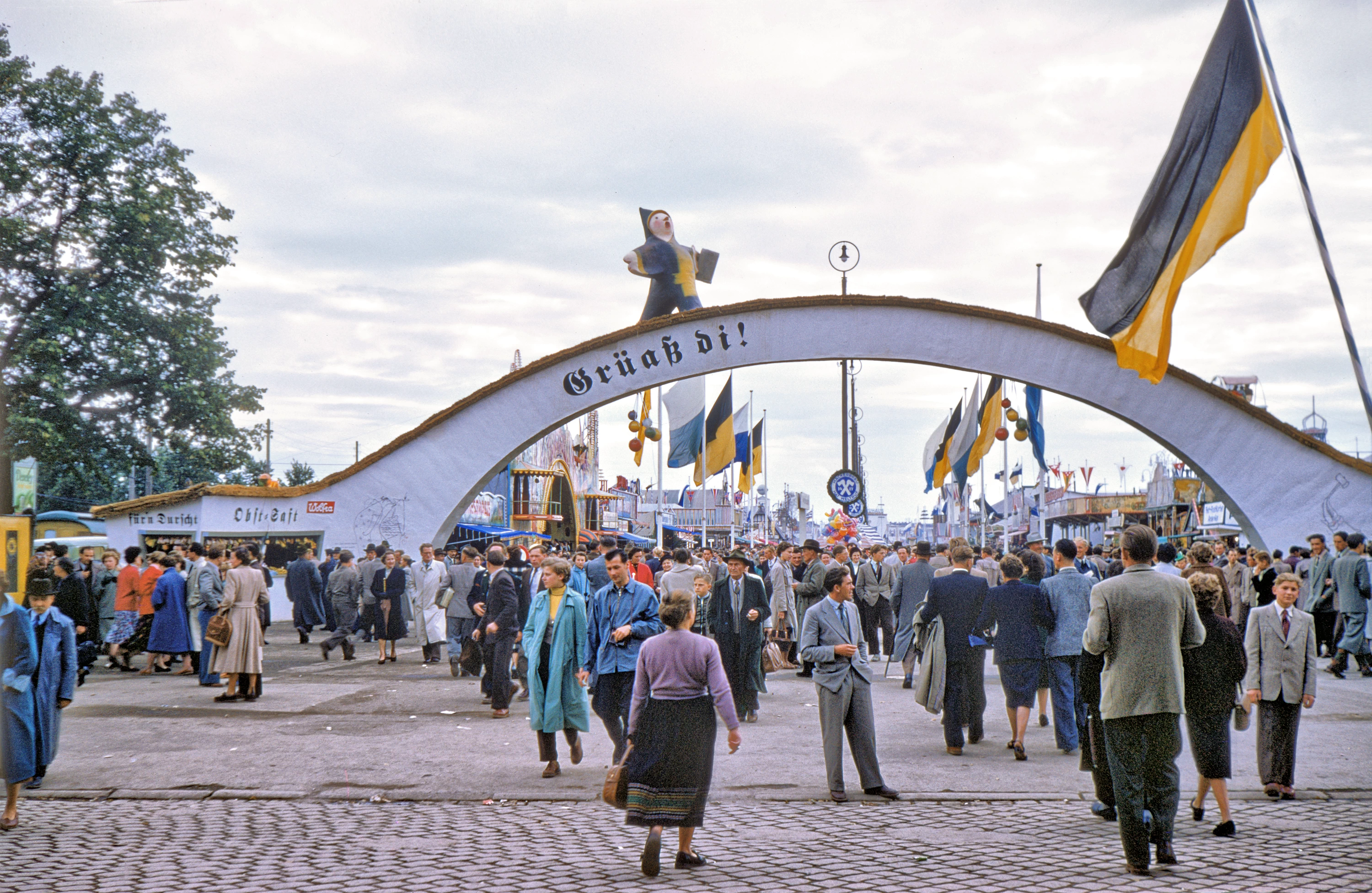 Deutschland, Oktoberfest, Eingangsbogen