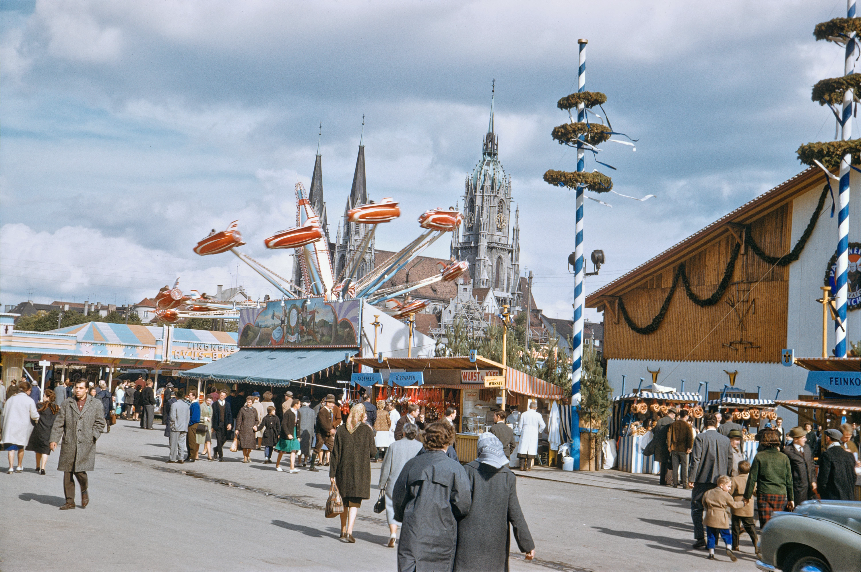 Deutschland, Oktoberfest, Lindners Avus, Staende und Betriebe